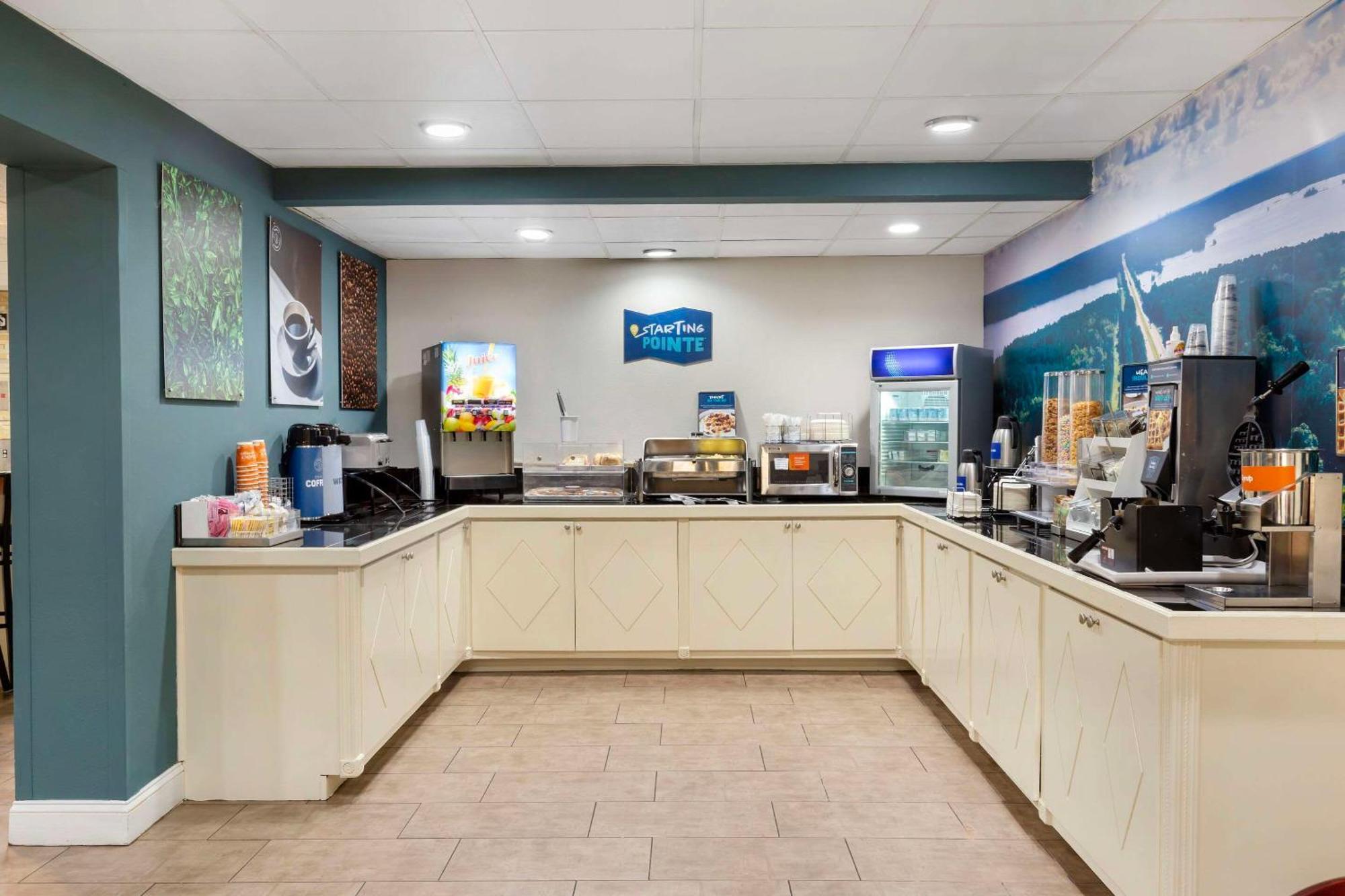 Hotel Clarion Pointe Research Triangle Park Durham Zewnętrze zdjęcie