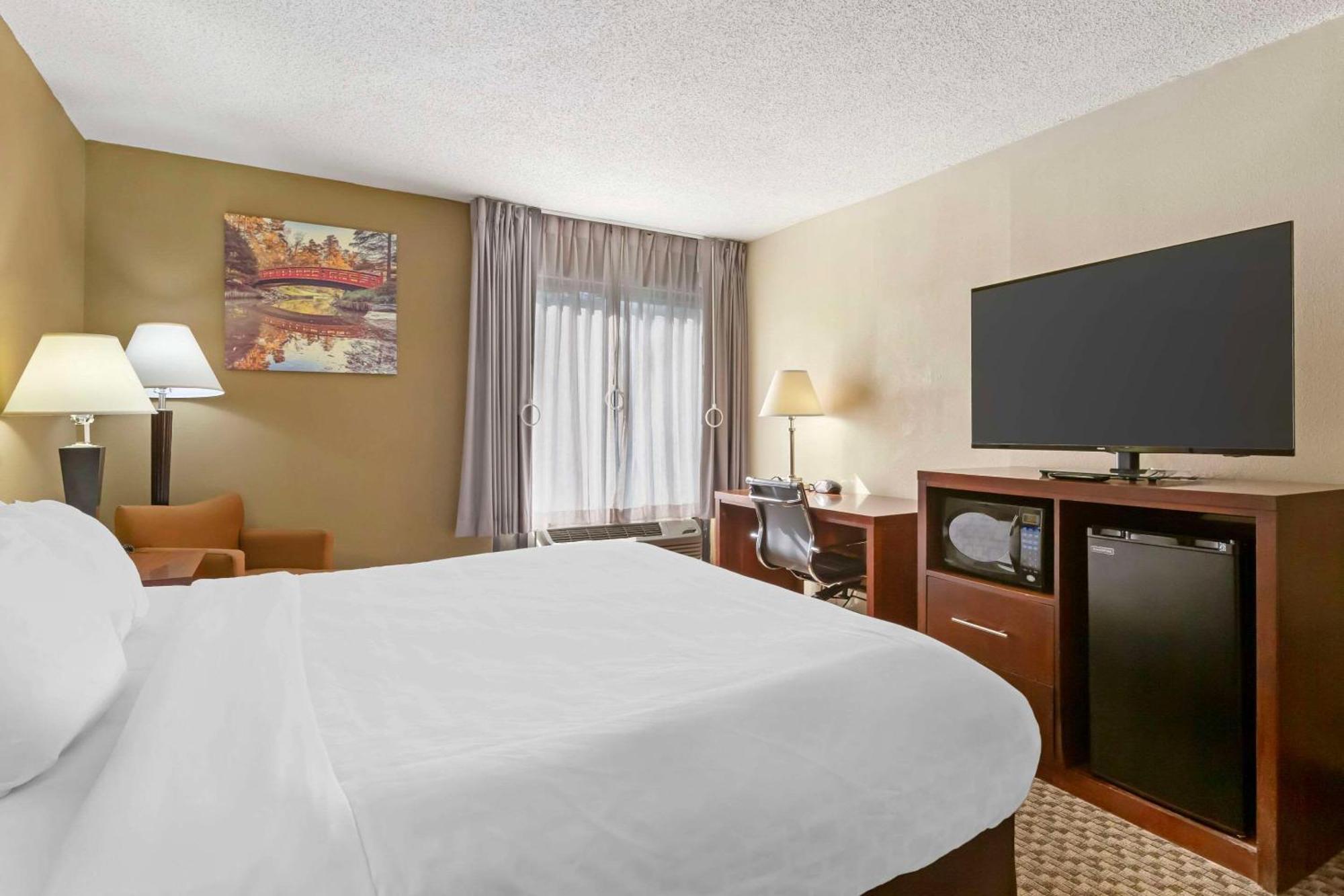 Hotel Clarion Pointe Research Triangle Park Durham Zewnętrze zdjęcie