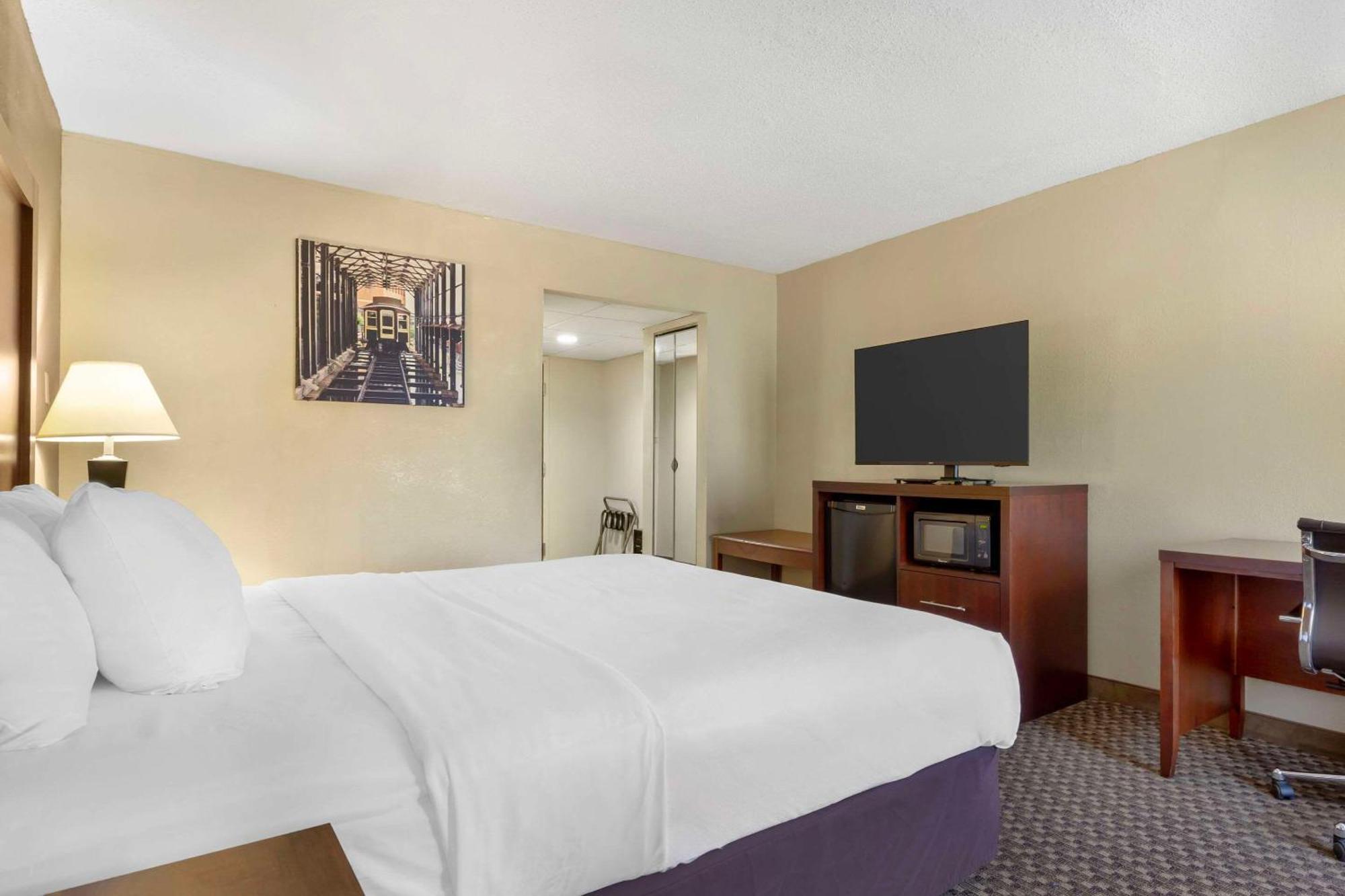 Hotel Clarion Pointe Research Triangle Park Durham Zewnętrze zdjęcie