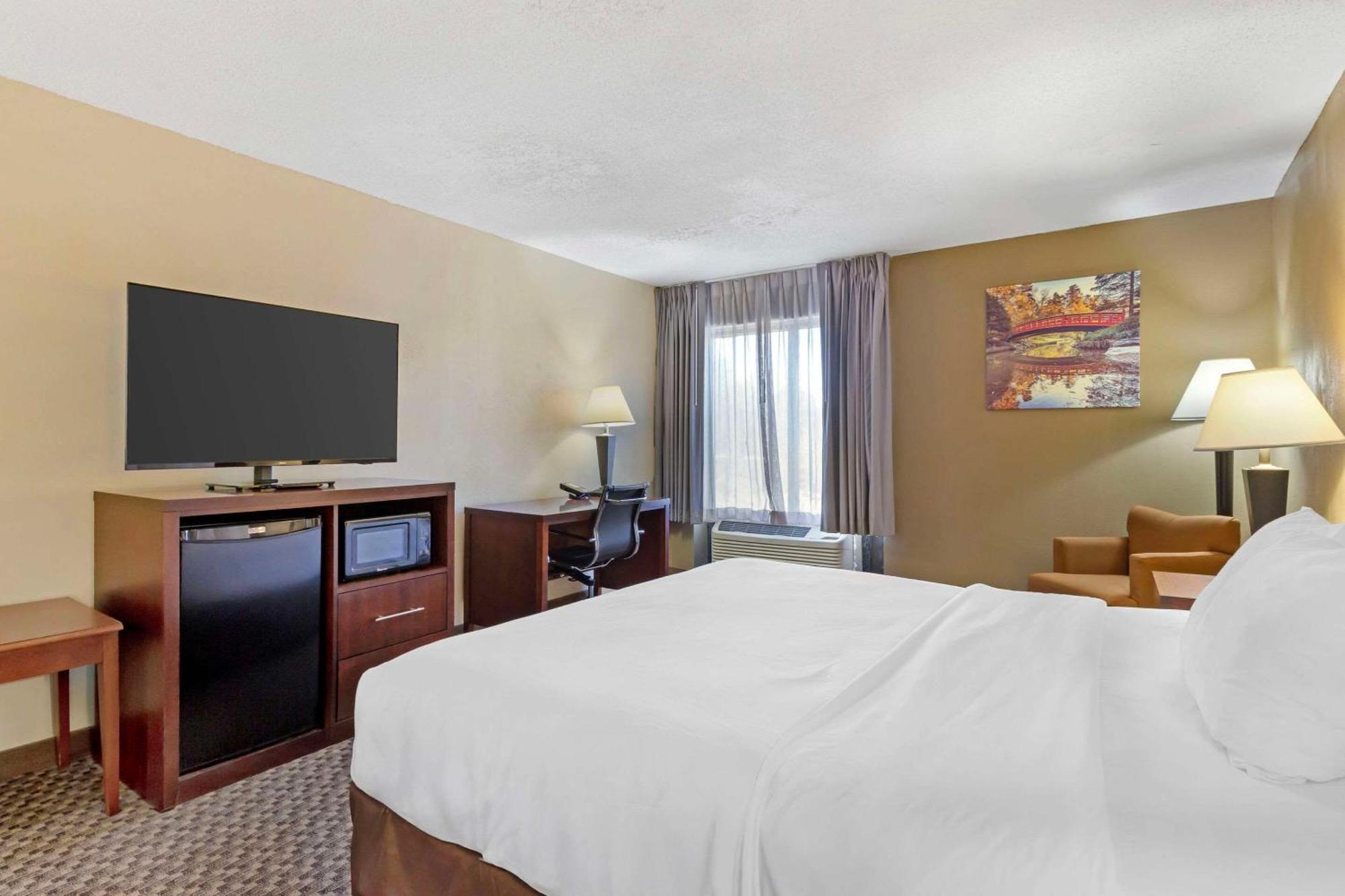 Hotel Clarion Pointe Research Triangle Park Durham Zewnętrze zdjęcie