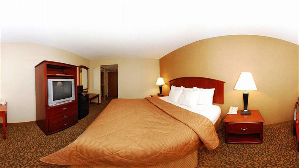 Hotel Clarion Pointe Research Triangle Park Durham Zewnętrze zdjęcie